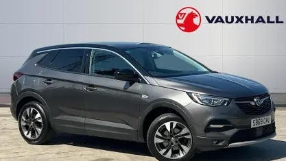 Usado Vauxhall Grandland X SRi 131 HP (96 kW) 2021 SUV