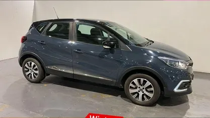 Blue/black Used 2019 Renault Captur Play SUV | £7,497 (Fair price)