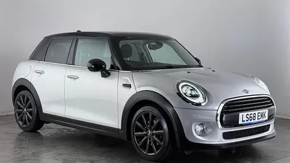 Used 2018 Mini Cooper Hatch Hatchback | £13,350 (Fair price)