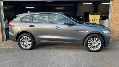 Used Jaguar F-Pace R-Sport 180 HP (132 kW) 2018 Grey SUV