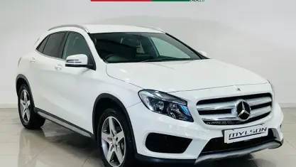 Used Mercedes GLA200 AMG line 136 HP (100 kW) 2015 White SUV