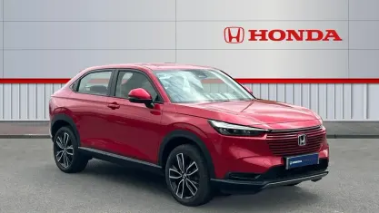 Used Honda HR-V Elegance 131 HP (96 kW) 2023 Red SUV
