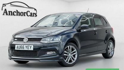Używany VW Polo R-line 110 KM (80 kW) 2016 Czarny Hatchback