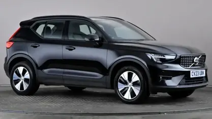 Used Volvo XC40 Plus 211 HP (155 kW) 2023 Black SUV