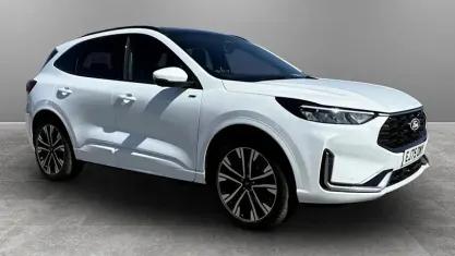 Begagnad Ford Kuga ST-Line 242 HK (177 kW) 2026 SUV