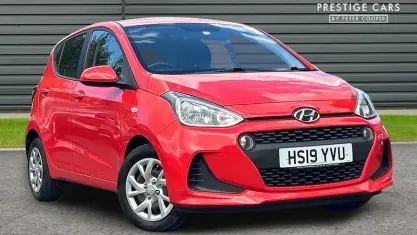 Used Hyundai i10 SE 67 HP (49 kW) 2019 Red Hatchback