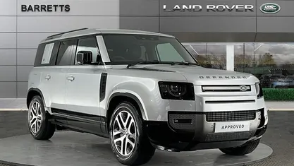Used Land Rover Defender SE Dynamic 300 HP (220 kW) 2023 Estate
