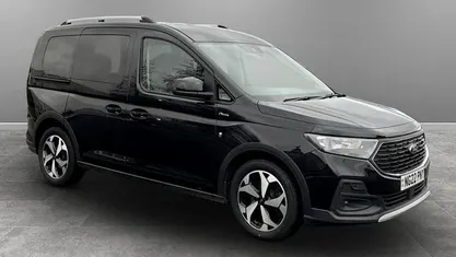 Used Ford Tourneo Active 122 HP (89 kW) 2024 Estate