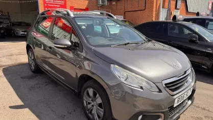 Used Peugeot 2008 Active 100 HP (73 kW) 2016 Grey SUV