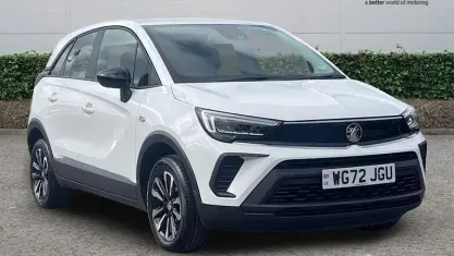 Used Vauxhall Crossland Design Edition 110 HP (80 kW) 2022 White SUV