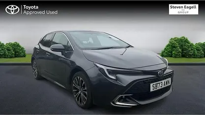 Used Toyota Corolla Design 196 HP (144 kW) 2025 Hatchback