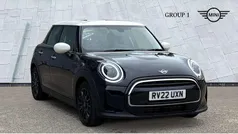 Black Used 2022 Mini Cooper Classic Hatchback | £18,695 (Fair price)