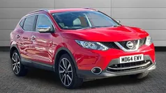 Red Used 2015 Nissan Qashqai Tekna SUV | £6,850 (Fair price)