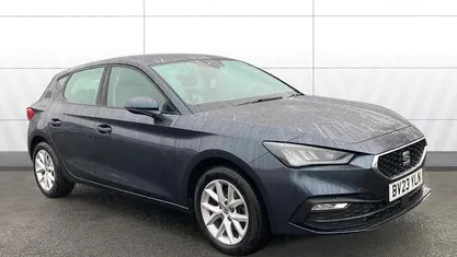 Used Seat Leon SE 110 HP (80 kW) 2023 Grey Hatchback