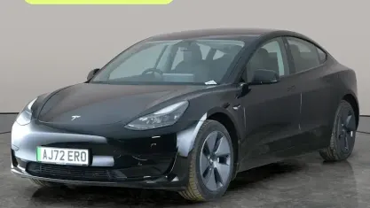 Usado Tesla Model 3 RWD 208 kW (283 CV) 2022 Negro Berlina