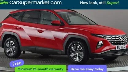 Używany Hyundai Tucson SE 150 KM (110 kW) 2023 Czerwony SUV