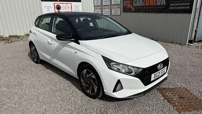 Begagnad Hyundai i20 SE 101 HK (74 kW) 2023 Halvkombi