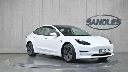 Used Tesla Model 3 Long Range AWD 366 kW (498 HP) 2022 White Sedan