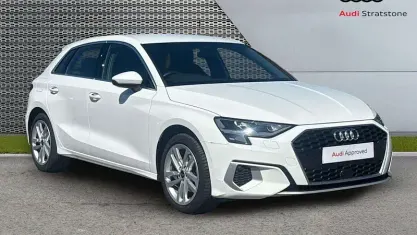 Used Audi A3 Sportback Sport 150 HP (110 kW) 2024 White Hatchback