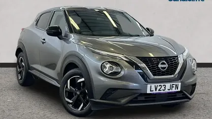 Used Nissan Juke N-Connecta 114 HP (83 kW) 2023 Grey SUV
