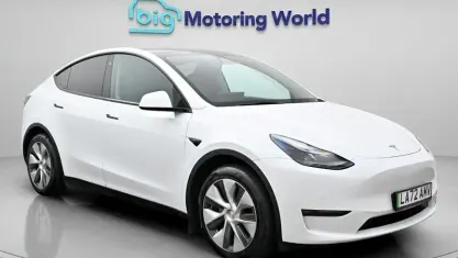 Usado Tesla Model Y Long Range AWD 286 kW (389 HP) 2025 SUV