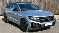 Used 2025 VW Touareg Black Edition SUV | £49,499 (Fair price)