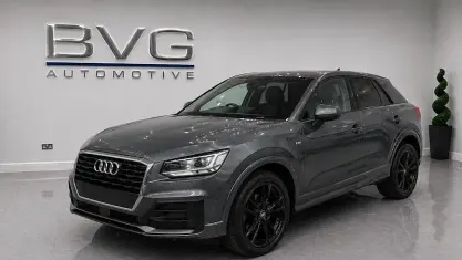 Begagnad Audi Q2 S-Line 116 HK (85 kW) 2020 Grå SUV