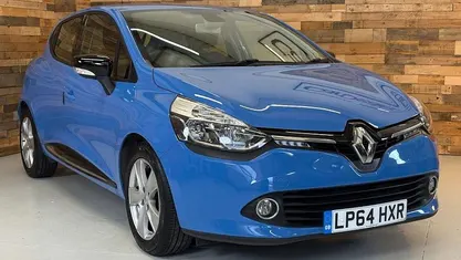 Used 2015 Renault Clio IV Dynamique Hatchback | £5,500 (Fair price)