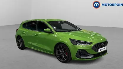 Used Ford Focus ST 280 HP (205 kW) 2023 Green Hatchback