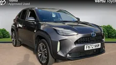 Used 2024 Toyota Yaris Hybrid Estate | £22,404 (Fair price)