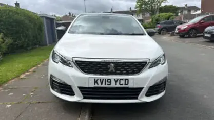 Second-hand Peugeot 308 GT-line 131 CP (96 kW) 2019 Alb Hatchback