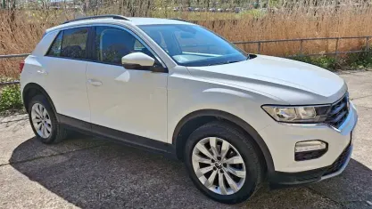 Used VW T-Roc SE 110 HP (80 kW) 2021 SUV