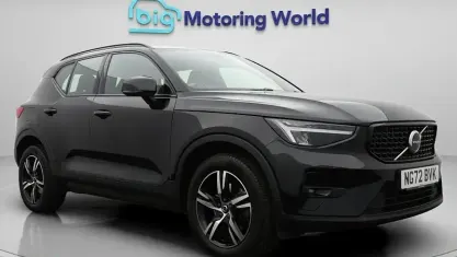 Usado Volvo XC40 Plus 197 HP (144 kW) 2022 Preto SUV