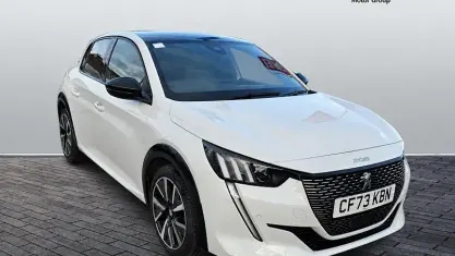 Used Peugeot 208 GTi 102 HP (75 kW) 2023 White Hatchback
