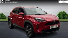 Used 2025 Toyota Yaris Hybrid Design Estate | £22,499 (Fair price)