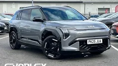 Used 2025 Kia EV3 2 SUV | £35,659 (Super price)
