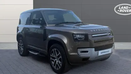 Used Land Rover Defender 400 HP (294 kW) 2023 SUV