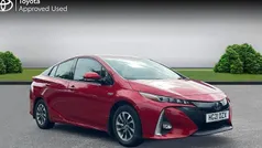 Red Used 2020 Toyota Prius Hatchback | £21,717 (Good price)