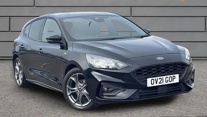 Used Ford Focus ST-Line 155 HP (114 kW) 2021 Black Hatchback