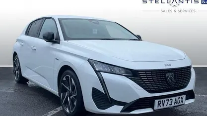 Used Peugeot 308 Allure Premium 179 HP (131 kW) 2023 White Hatchback