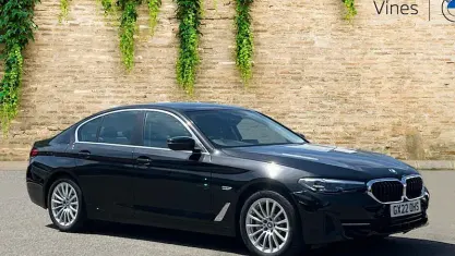 Used BMW 530e Sport Line 292 HP (214 kW) 2022 Black Sedan