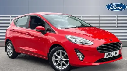 Used Ford Fiesta Zetec 86 HP (63 kW) 2019 Red Hatchback
