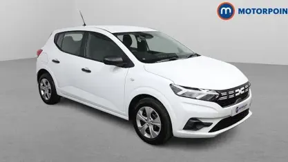 Używany Dacia Sandero Essentiel 91 KM (66 kW) 2025 Biały Hatchback