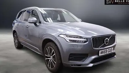 Used Volvo XC90 Momentum 235 HP (172 kW) 2021 SUV