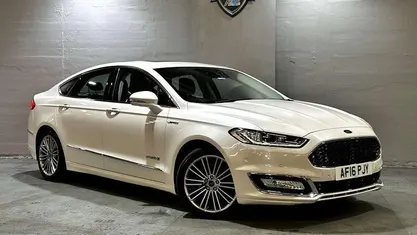 Used Ford Mondeo Vignale 209 HP (153 kW) 2017 Sedan