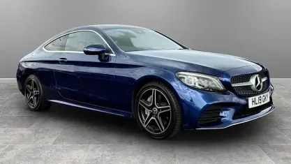 Usado Mercedes C300 AMG Line Premium 258 CV (189 kW) 2020 Coupe