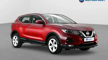 Used Nissan Qashqai Acenta Premium 160 HP (117 kW) 2019 Red SUV