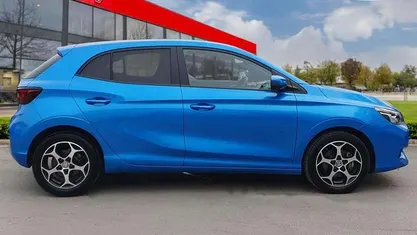 Used MG MG3 Trophy 194 HP (142 kW) 2025 Blue Hatchback