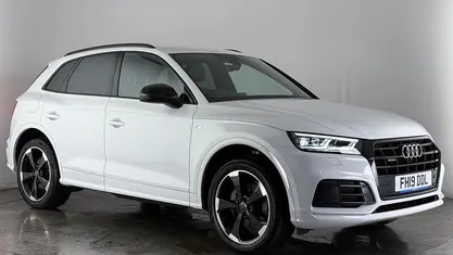 Used Audi Q5 Black Edition 190 HP (139 kW) 2019 SUV