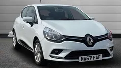 White Used 2017 Renault Clio IV Dynamique Hatchback | £7,695 (Fair price)